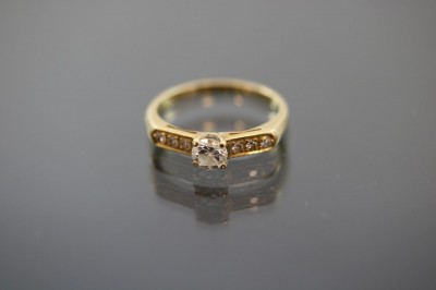 Brillant-Ring, 750 Gold 2,7